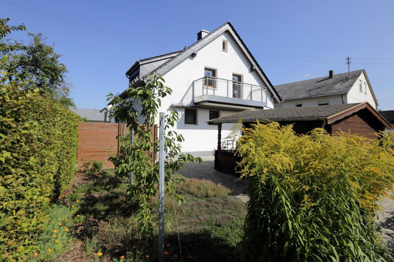 Ferienhaus Daeschinger Der Goldene Mond Mastershausen Экстерьер фото